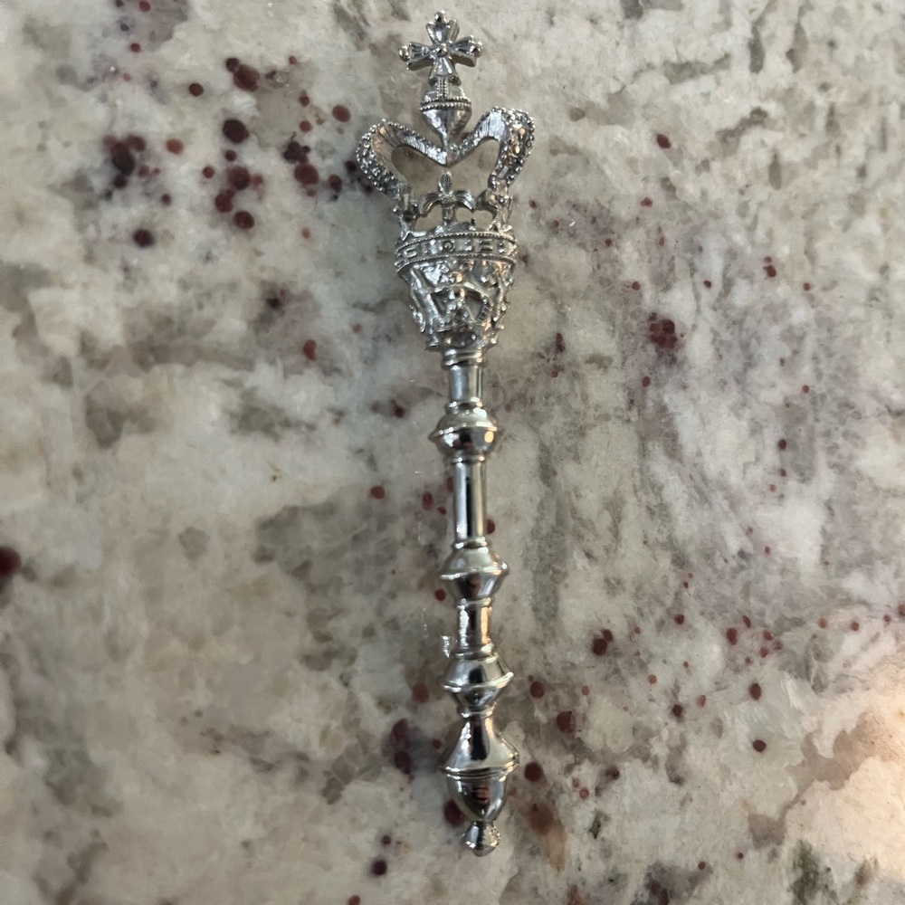 Vintage Silver Tone Scepter Crown Royal Bar Pin